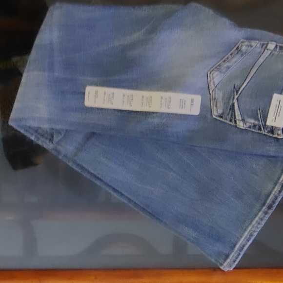 BKE STELLA, Bootcut, Low  Rise, Slim Fit Denim Jean's. - Picture 6 of 13